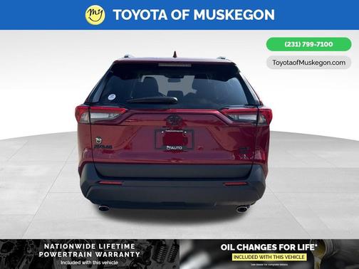 2025 Toyota RAV4 XLE