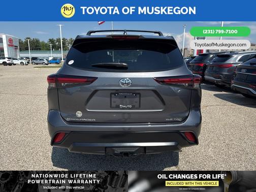 2025 Toyota Highlander XLE