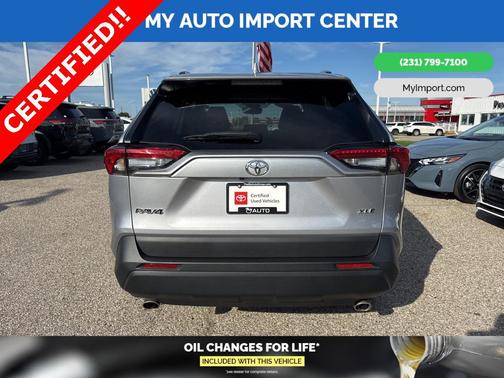 2024 Toyota RAV4 XLE Premium