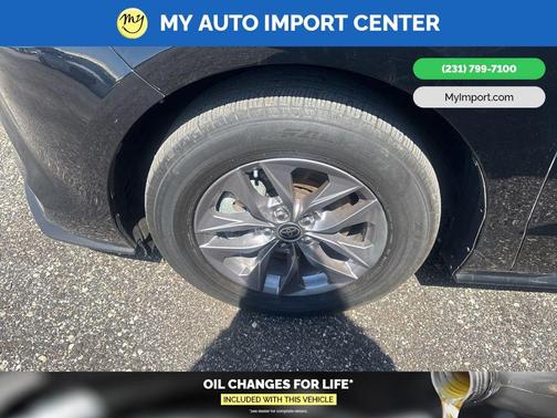 2023 Toyota Sienna XLE