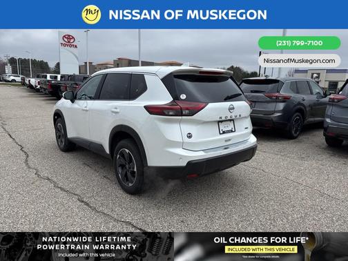 2025 Nissan Rogue SV