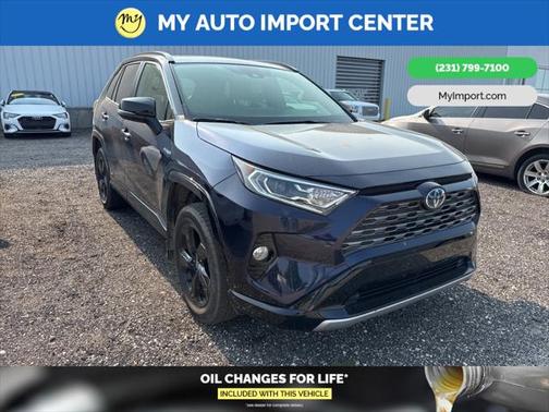 2021 Toyota RAV4 Hybrid SE
