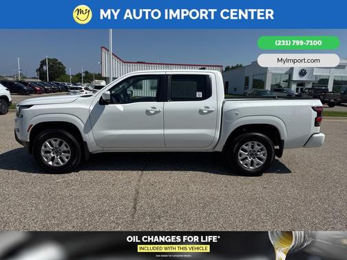 2023 Nissan Frontier SV