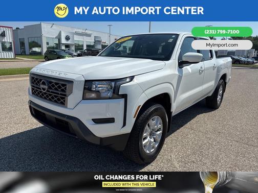 2023 Nissan Frontier SV
