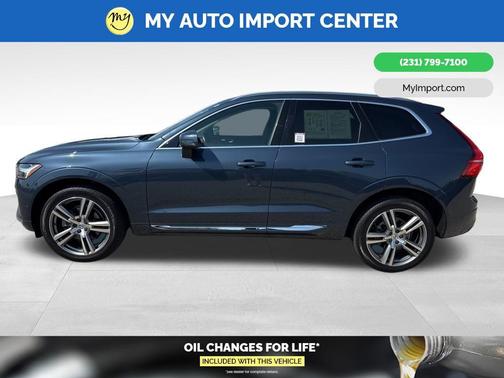 2022 Volvo XC60 B5 Inscription