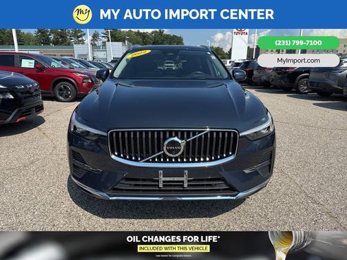 2022 Volvo XC60 B5 Inscription
