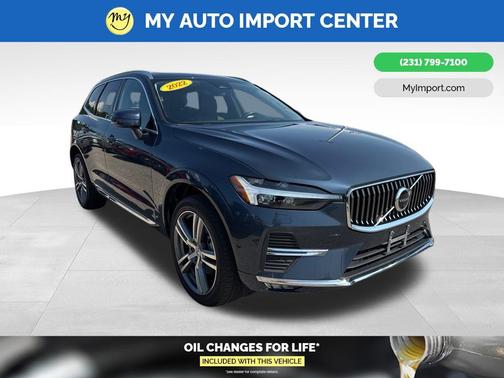 2022 Volvo XC60 B5 Inscription