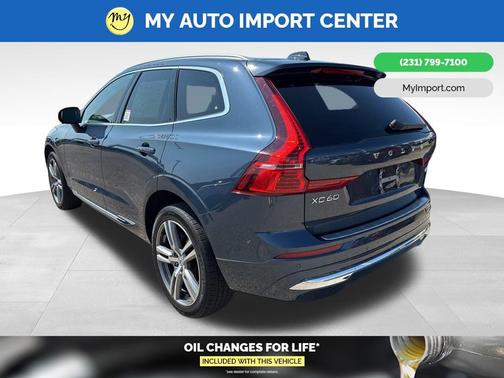 2022 Volvo XC60 B5 Inscription
