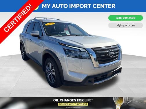 2024 Nissan Pathfinder SL