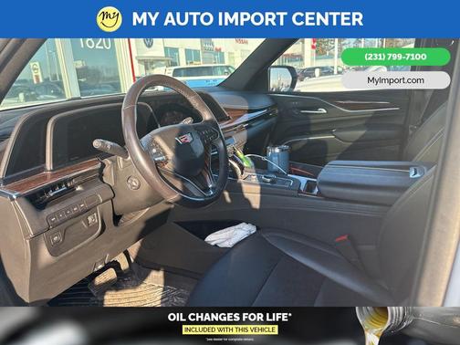 2022 Cadillac Escalade ESV Luxury