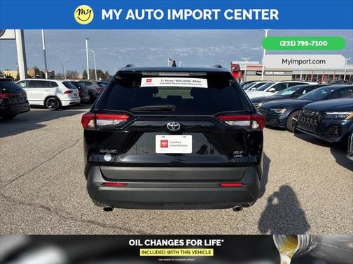 2024 Toyota RAV4 XLE