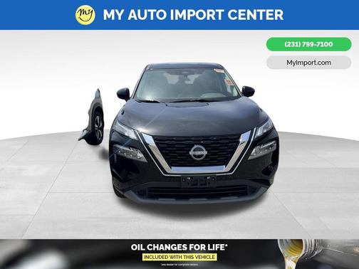 Super Black 2023 Nissan Rogue SV