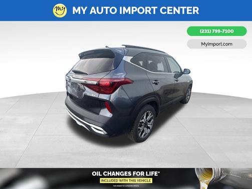Gravity Gray 2021 Kia Seltos EX