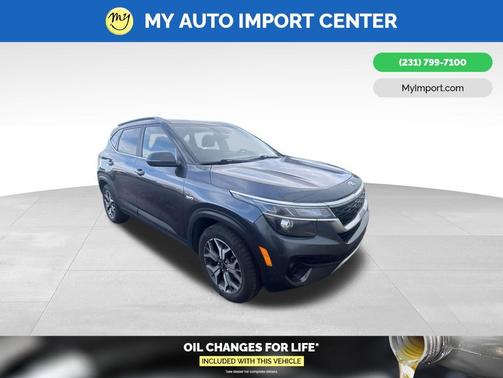 Gravity Gray 2021 Kia Seltos EX