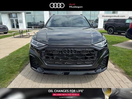 2025 Audi Q8 55 Premium Plus
