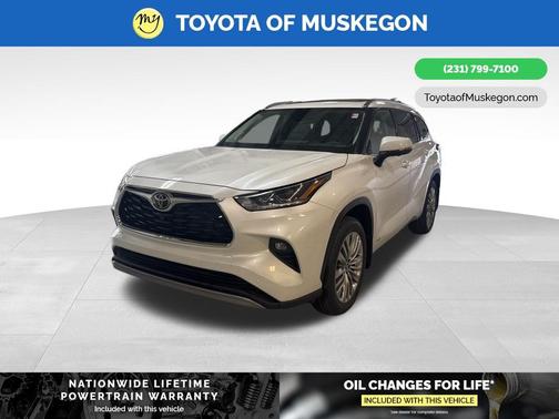 2026 Toyota Highlander Hybrid Platinum