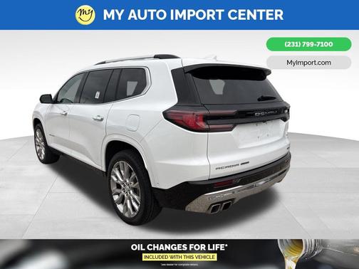 2024 GMC Acadia Denali