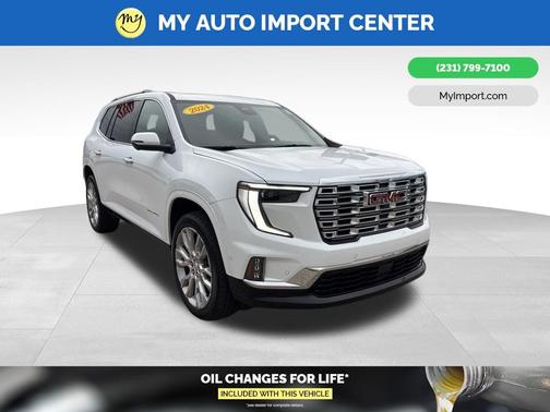 2024 GMC Acadia Denali