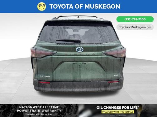 2025 Toyota Sienna XLE