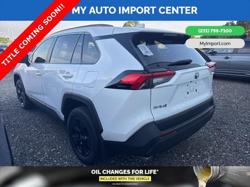 2024 Toyota RAV4 Hybrid XLE
