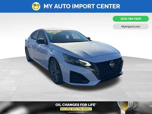 2023 Nissan Altima 2.0 SR