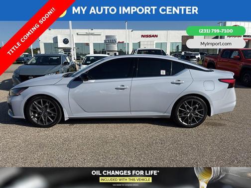 2023 Nissan Altima 2.0 SR
