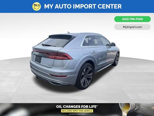 Florett Silver Metallic 2019 Audi Q8 3.0T Prestige