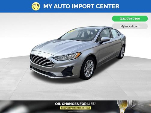 Silver Metallic 2020 Ford Fusion SE