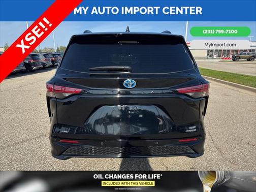 2024 Toyota Sienna XSE 7 Passenger