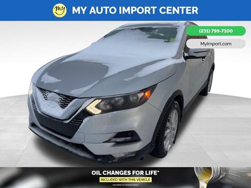 2022 Nissan Rogue Sport SV