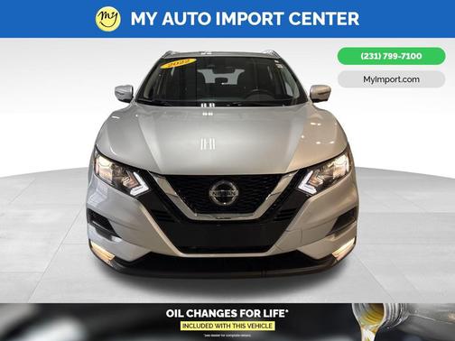 2022 Nissan Rogue Sport SV