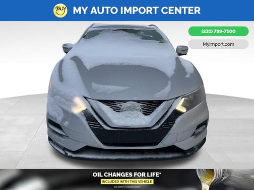 2022 Nissan Rogue Sport SV