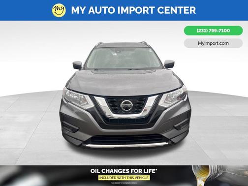 Gun Metallic 2019 Nissan Rogue SV