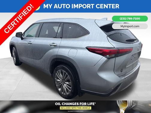 2022 Toyota Highlander Platinum