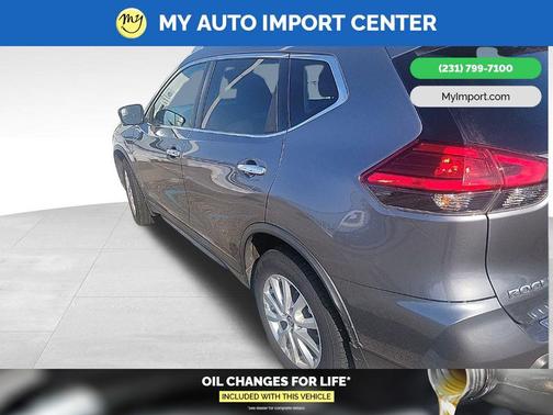 2017 Nissan Rogue SV