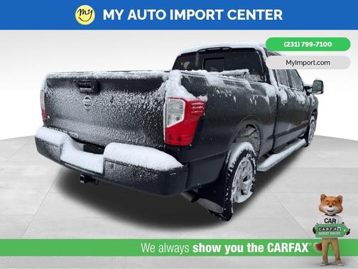 2017 Nissan Titan XD SL