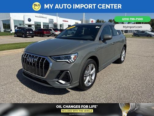 2022 Audi Q3 Premium Plus