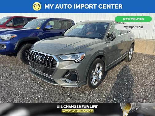 2022 Audi Q3 Premium Plus
