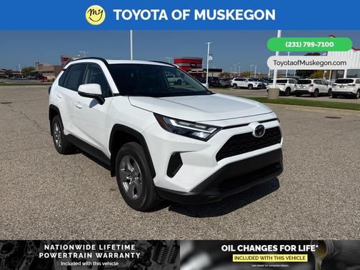 2025 Toyota RAV4 XLE