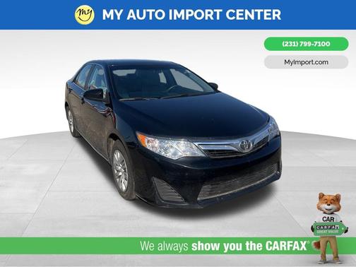 Attitude Black Metallic 2013 Toyota Camry L