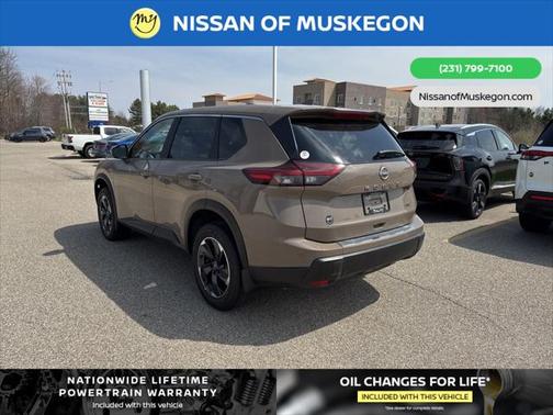 2025 Nissan Rogue SV