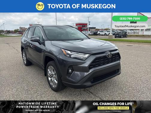 2025 Toyota RAV4 XLE Premium