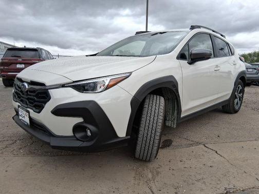 Crystal White Pearl 2025 Subaru Crosstrek Premium