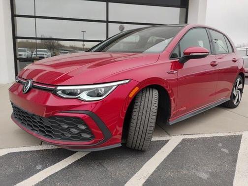 2023 Volkswagen Golf GTI 2.0T SE