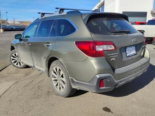 2018 Subaru Outback 2.5i Touring