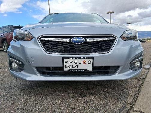 Ice Silver Metallic 2017 Subaru Impreza 2.0i Limited