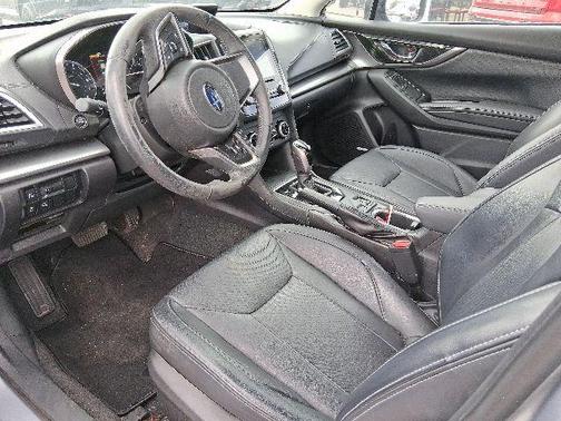 Ice Silver Metallic 2017 Subaru Impreza 2.0i Limited