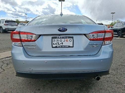 Ice Silver Metallic 2017 Subaru Impreza 2.0i Limited