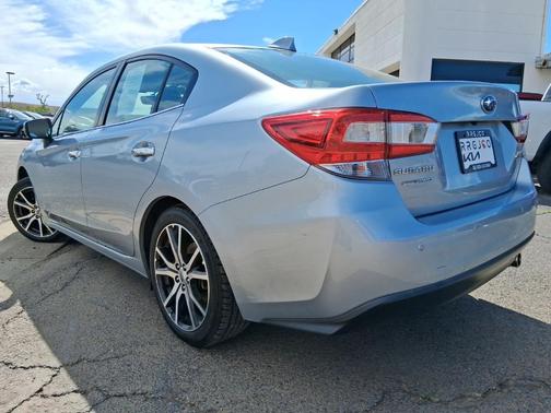 Ice Silver Metallic 2017 Subaru Impreza 2.0i Limited