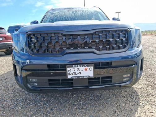Midnight Black 2025 Kia Telluride SX-Prestige X-Line